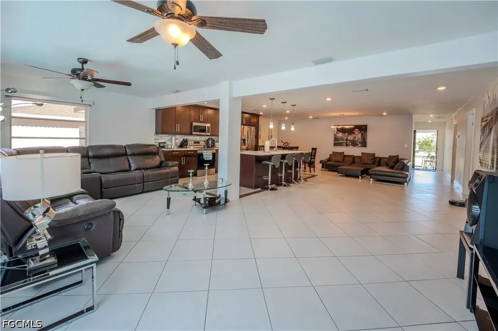1313 SE 37th Terrace Cape Coral FL 33904
