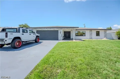 1313 SE 37th Terrace Cape Coral FL 33904