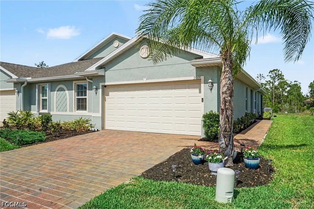 20691 Plumwood Loop North Fort Myers FL 33917