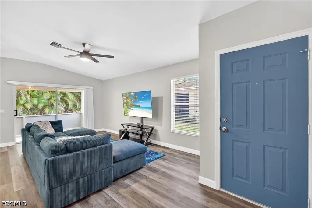 Lehigh Acres FL 33936