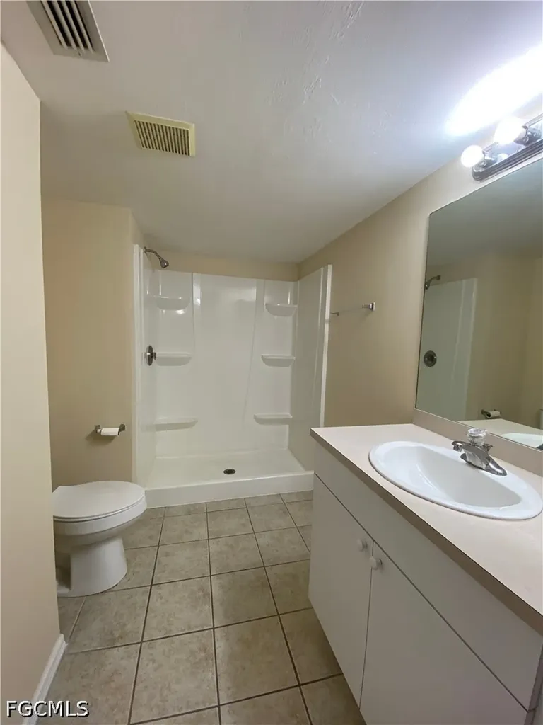 3806 SW 7th Place Cape Coral FL 33914