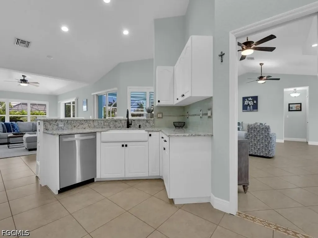 5502 SW 12th Avenue Cape Coral FL 33914