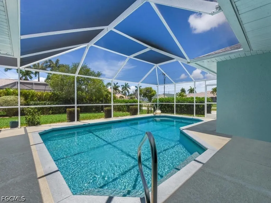 5502 SW 12th Avenue Cape Coral FL 33914