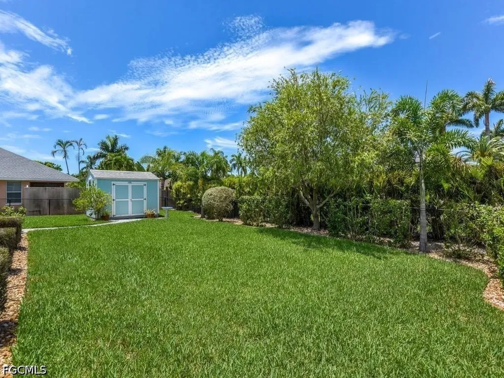 5502 SW 12th Avenue Cape Coral FL 33914