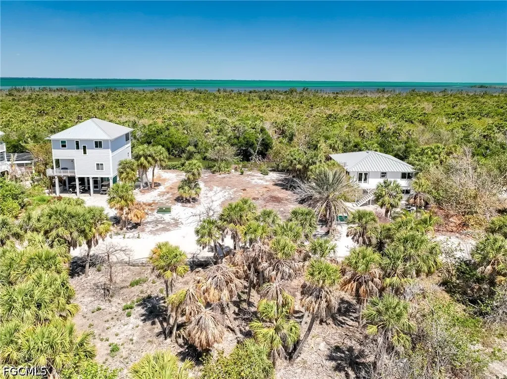 4430 Conch Shell Drive Upper Captiva FL 33924