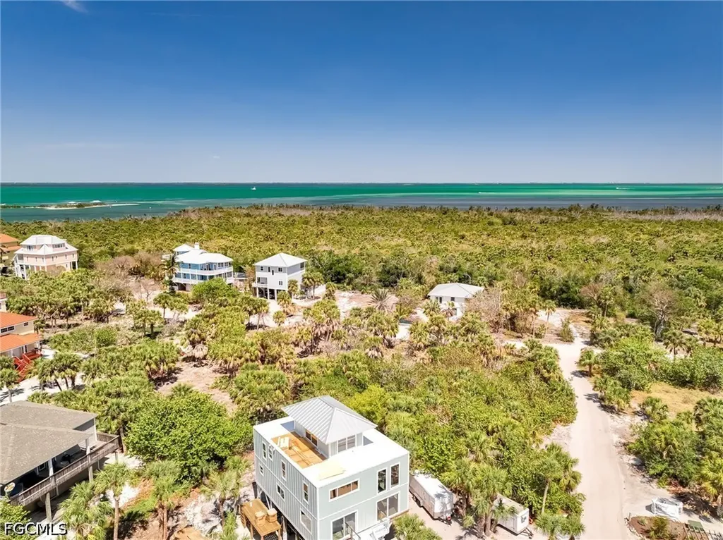 4430 Conch Shell Drive Upper Captiva FL 33924