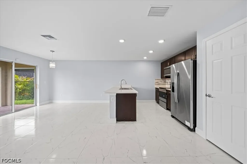 10535 Crossback Lane Lehigh Acres FL 33936