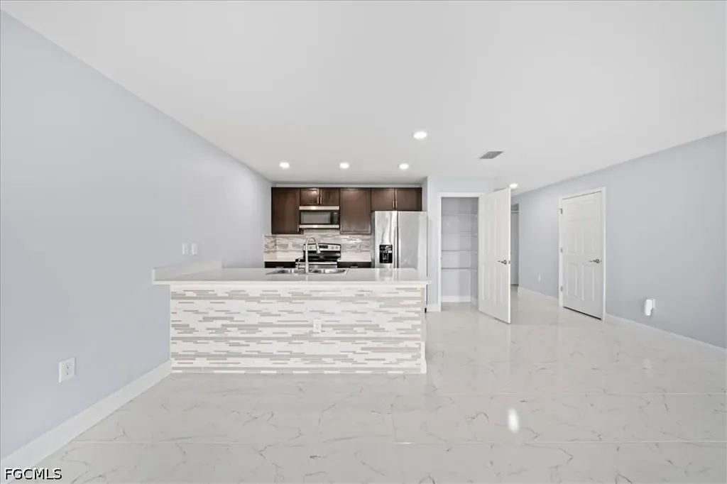 10535 Crossback Lane Lehigh Acres FL 33936