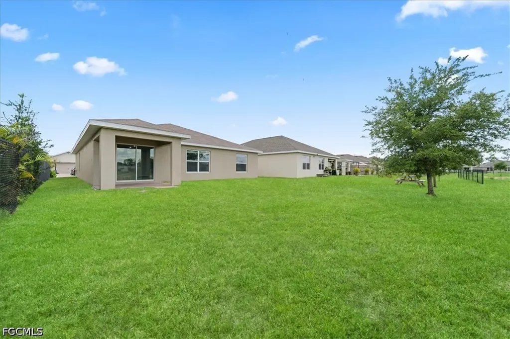 10535 Crossback Lane Lehigh Acres FL 33936