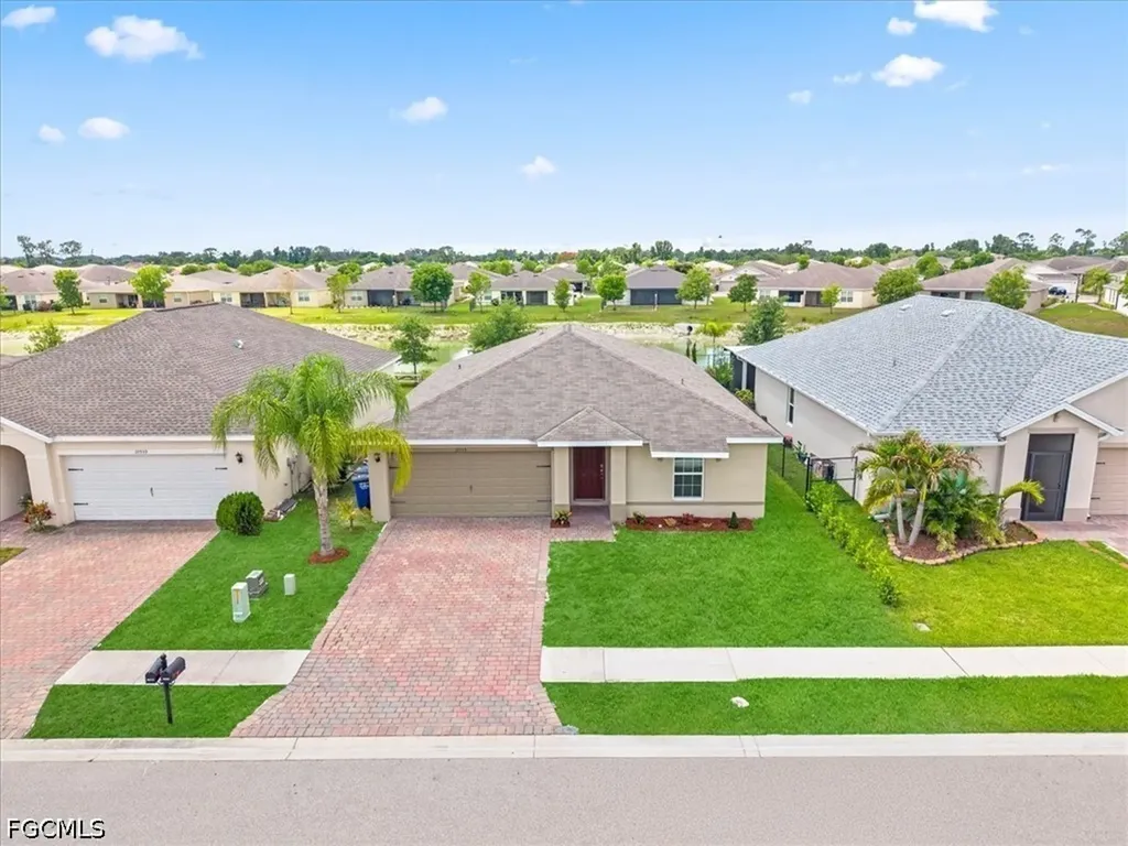 10535 Crossback Lane Lehigh Acres FL 33936