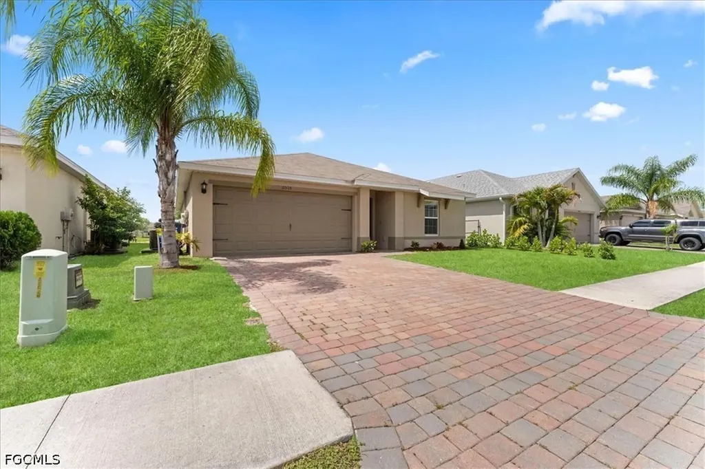 10535 Crossback Lane Lehigh Acres FL 33936
