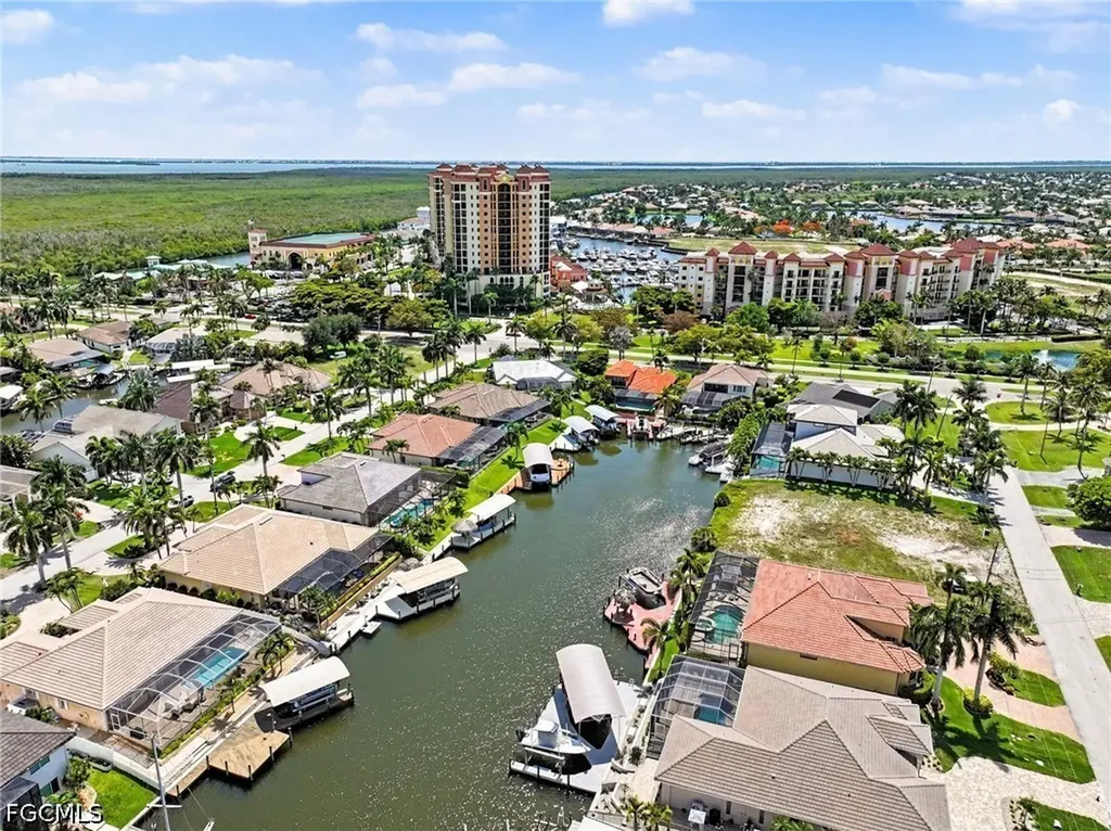 1533 SW 57th Terrace Cape Coral FL 33914