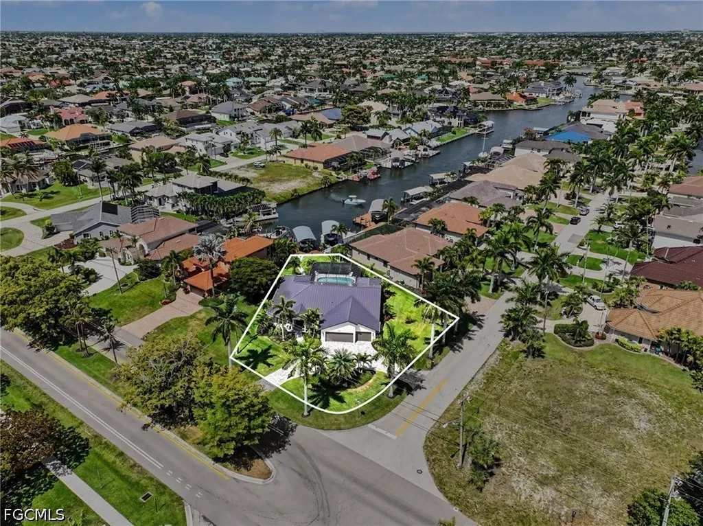 1533 SW 57th Terrace Cape Coral FL 33914