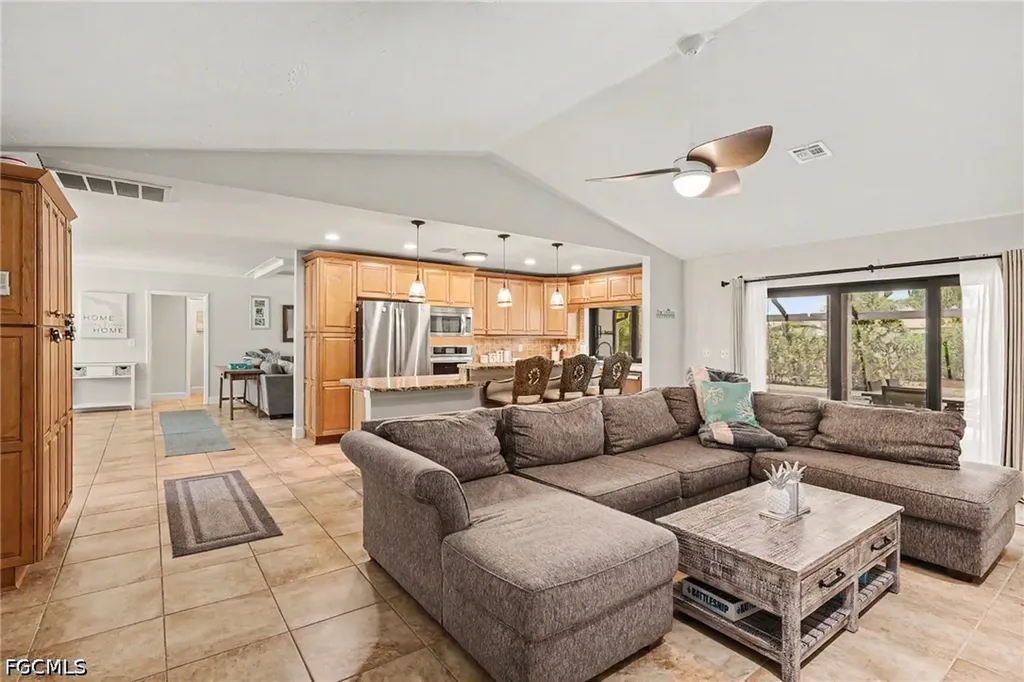 1533 SW 57th Terrace Cape Coral FL 33914