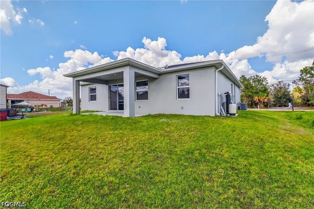 434 Rathburn Street Lehigh Acres FL 33974