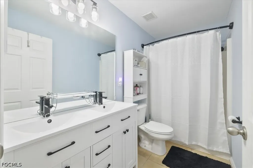 1605 SW 28th Street Cape Coral FL 33914