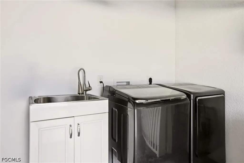 6608 Abbott Street Fort Myers FL 33966