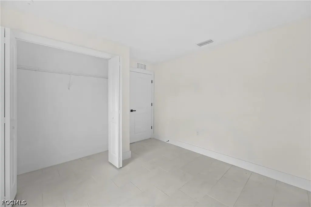 4402 NE 14th Place Cape Coral FL 33909