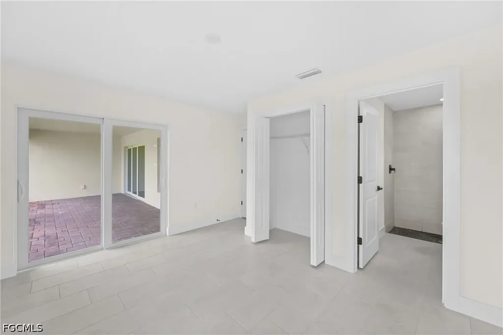 4402 NE 14th Place Cape Coral FL 33909