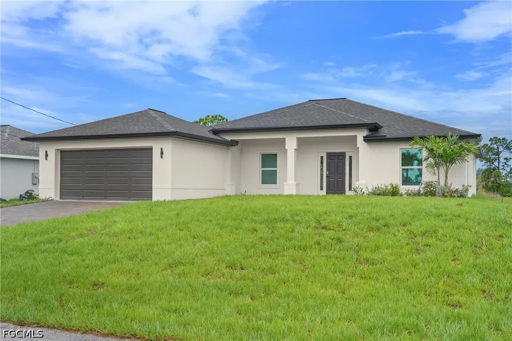 4402 NE 14th Place Cape Coral FL 33909