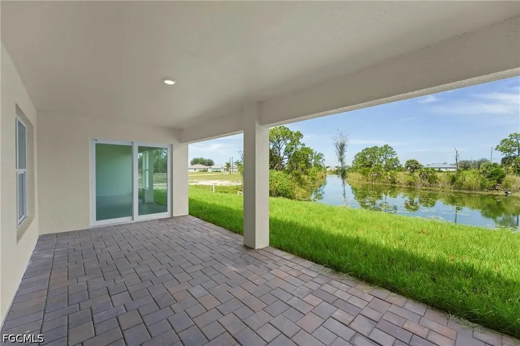 4402 NE 14th Place Cape Coral FL 33909