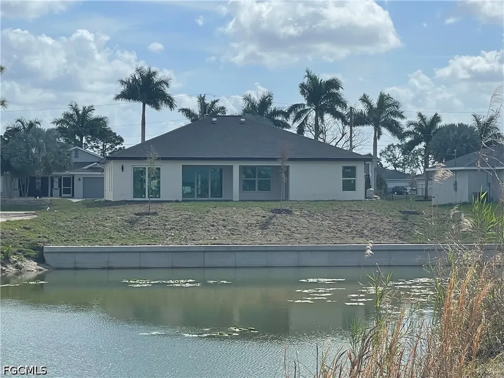 4402 NE 4402 NE 14th Place Fort Myers FL 33909
