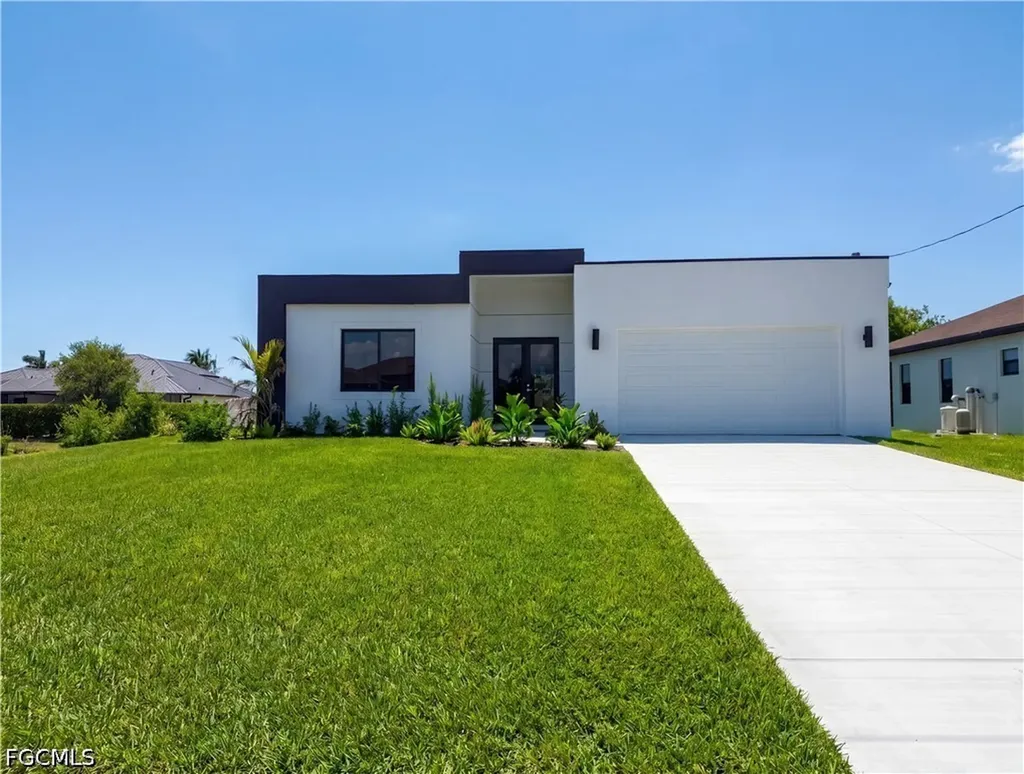 2726 NW 41st Place Cape Coral FL 33993