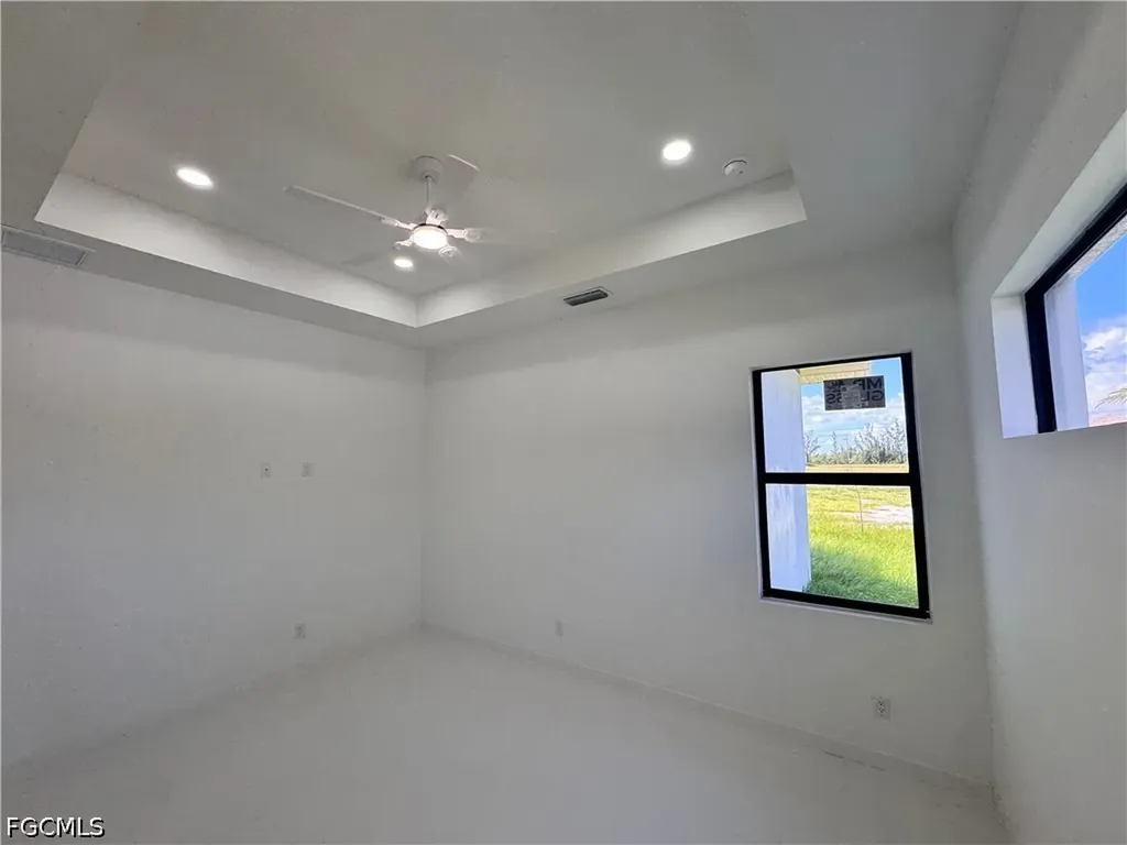 2726 NW 41st Place Cape Coral FL 33993