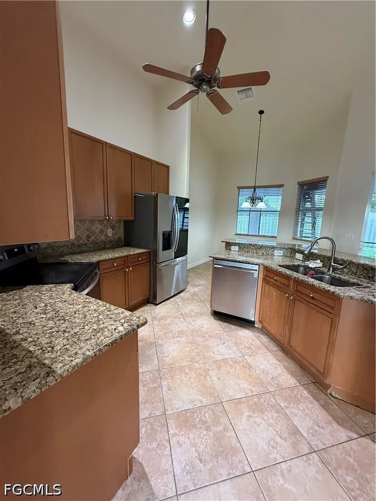 217 NE 21st Place Cape Coral FL 33909