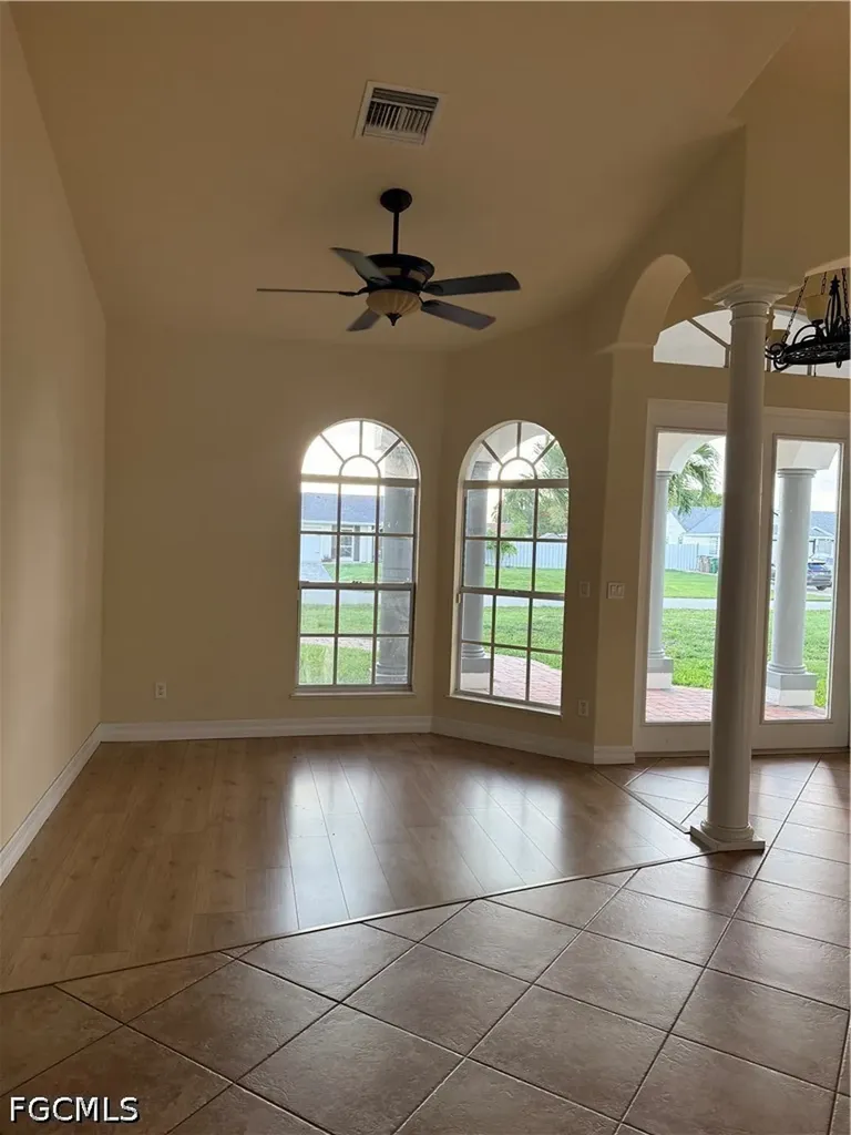 217 NE 21st Place Cape Coral FL 33909