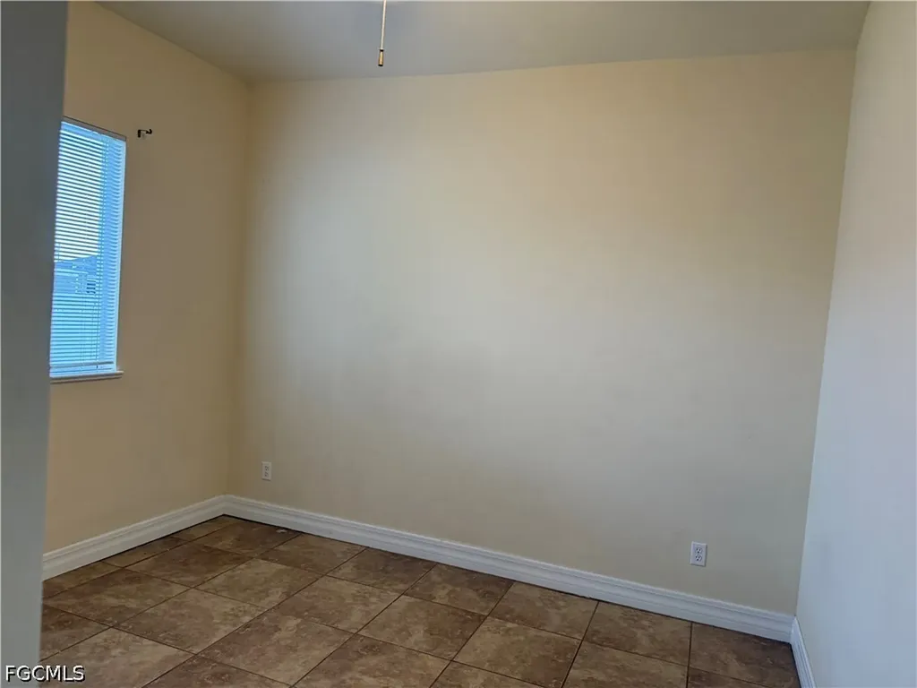 217 NE 21st Place Cape Coral FL 33909