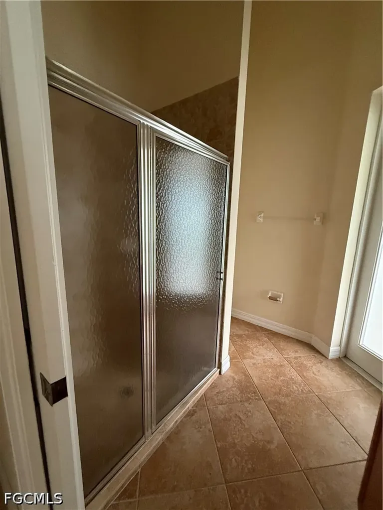 217 NE 21st Place Cape Coral FL 33909