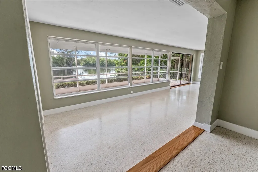 2160 Channel Way North Fort Myers FL 33917
