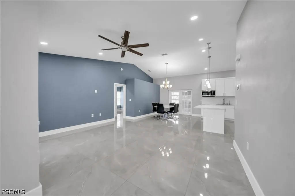 538 Whispering Wind Bend Lehigh Acres FL 33974
