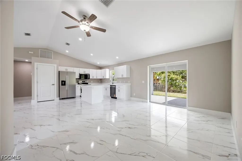 14130 Roof Street Fort Myers FL 33905