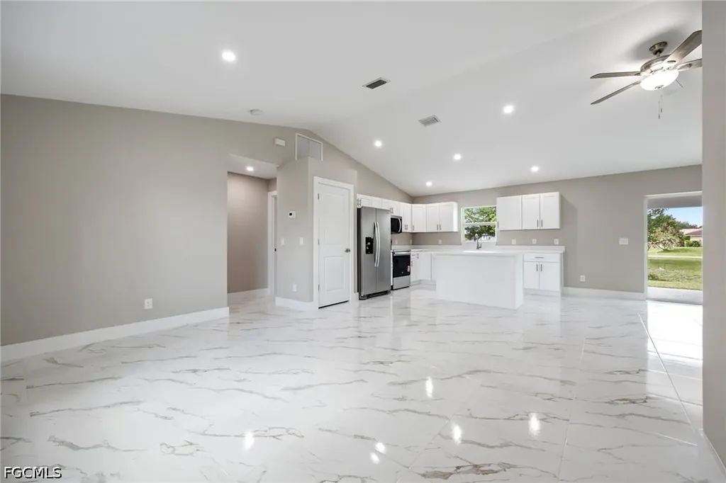 14130 Roof Street Fort Myers FL 33905