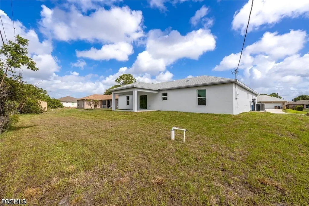 14130 Roof Street Fort Myers FL 33905