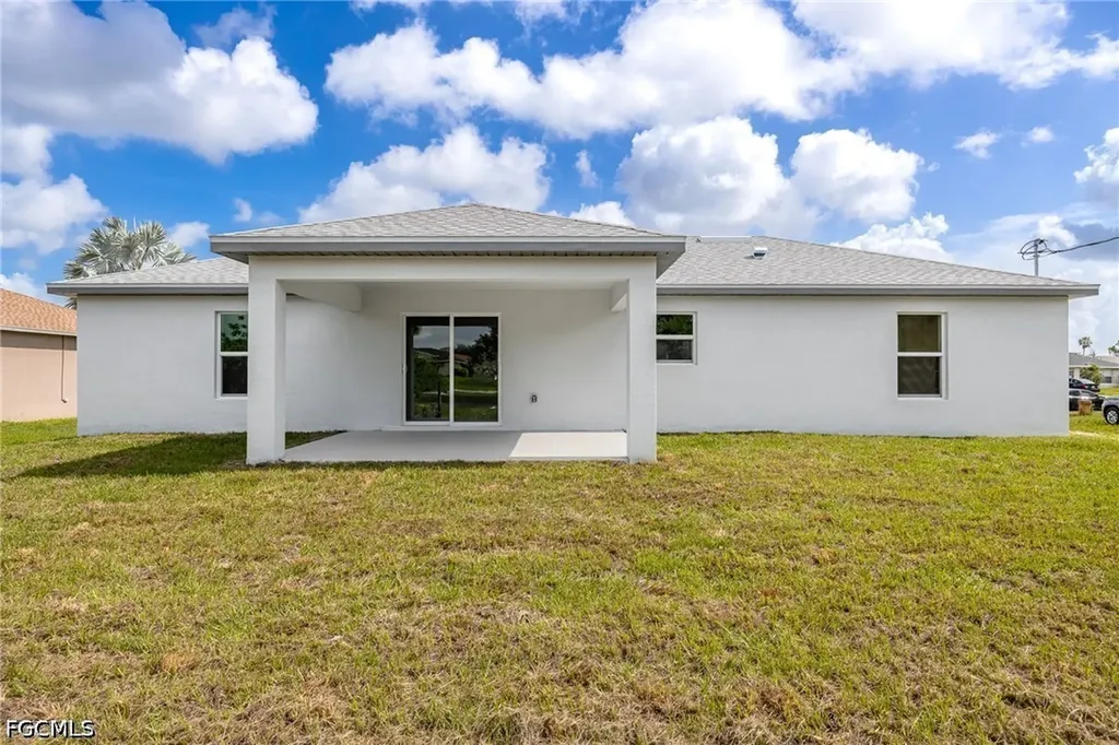 14130 Roof Street Fort Myers FL 33905