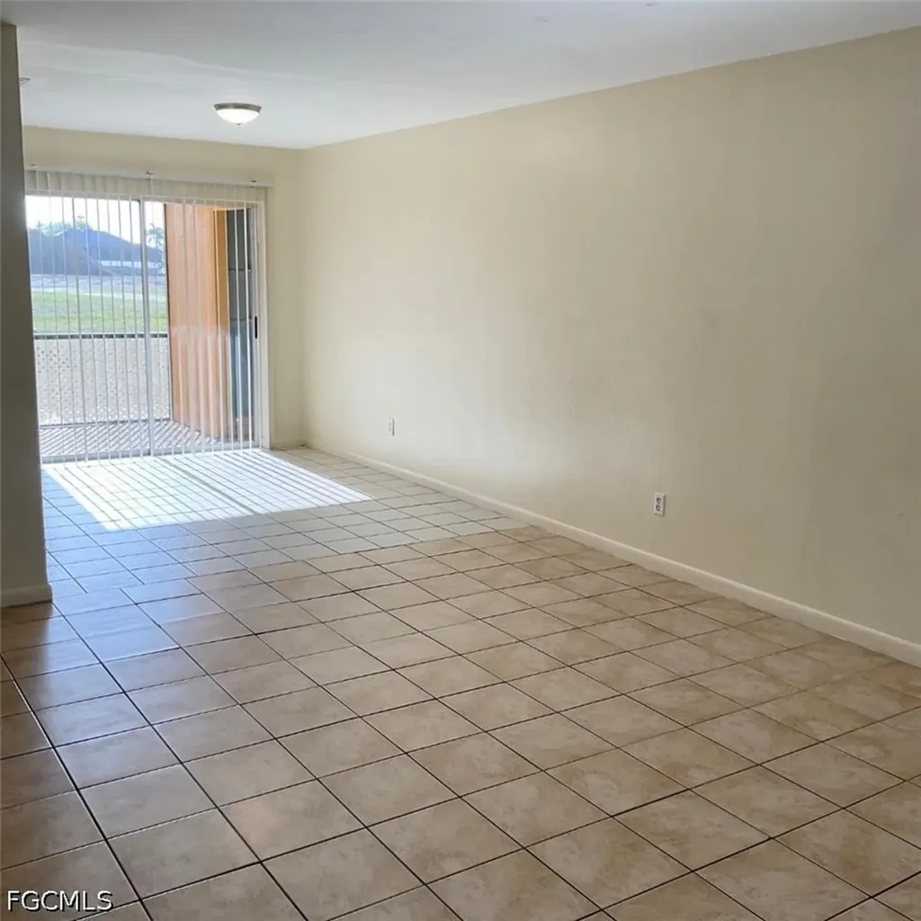 1423 Andalusia Boulevard Cape Coral FL 33909
