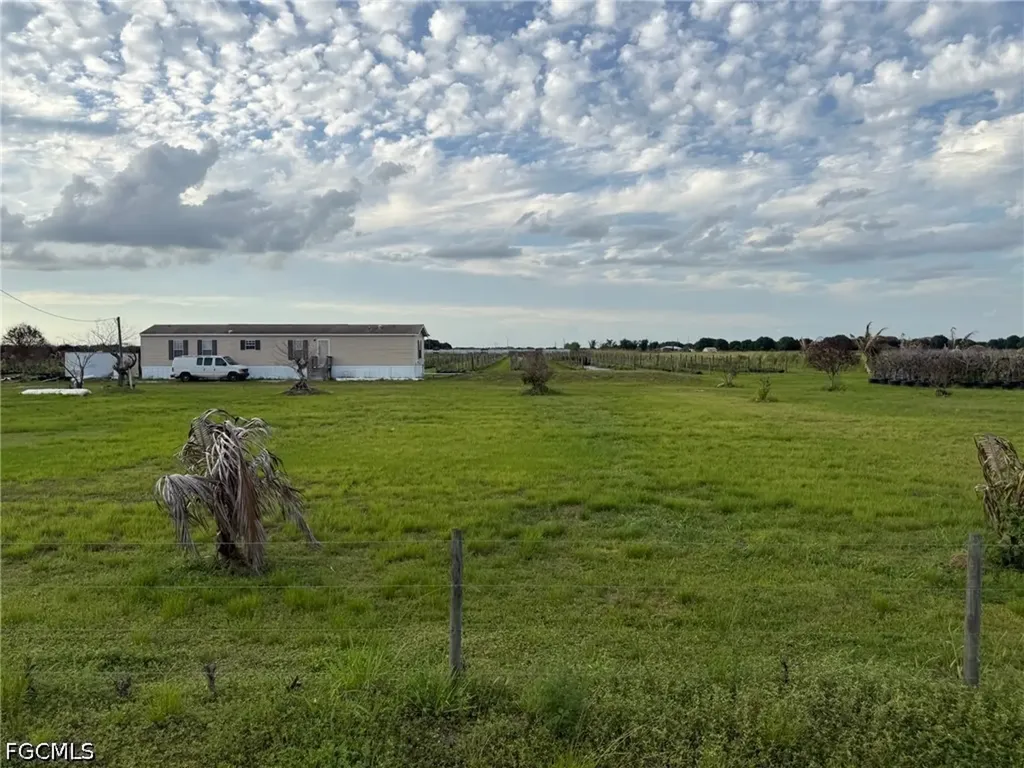 5360 3rd Road Labelle FL 33935