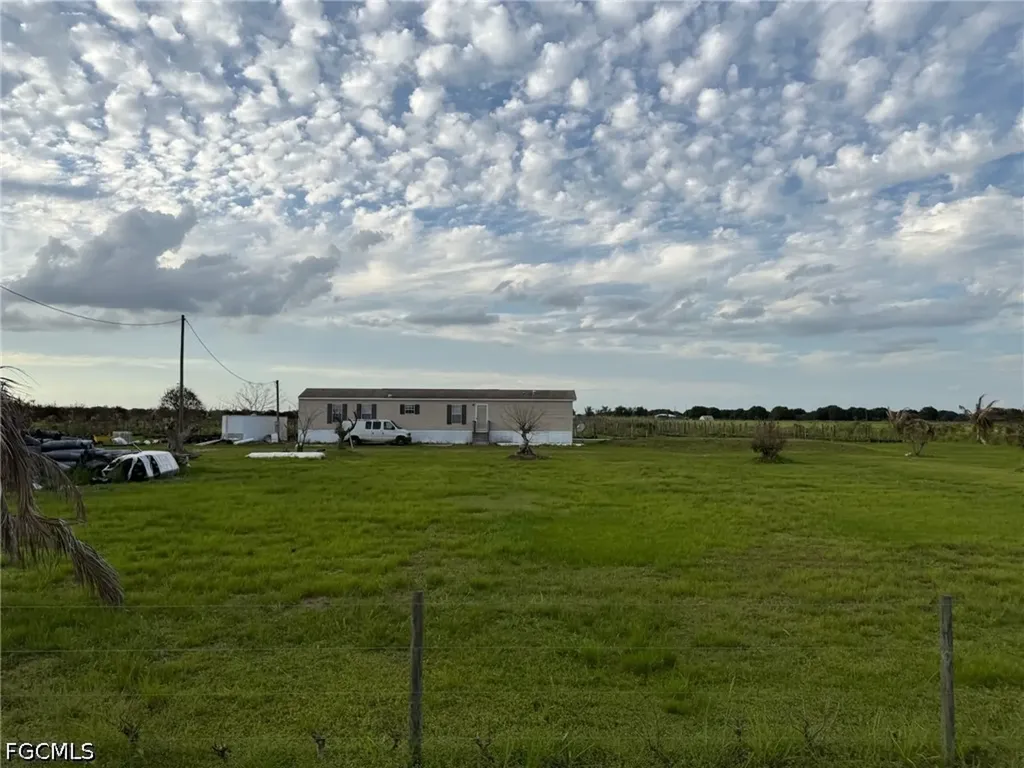 5360 3rd Road Labelle FL 33935