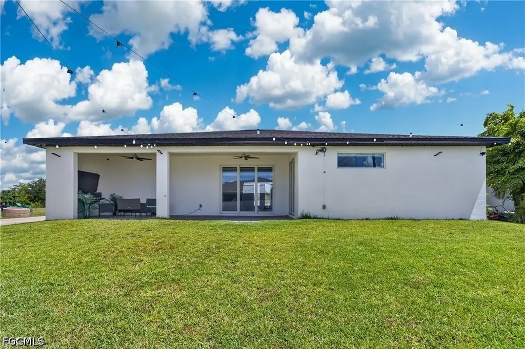 1902 NE 20th Street Cape Coral FL 33909
