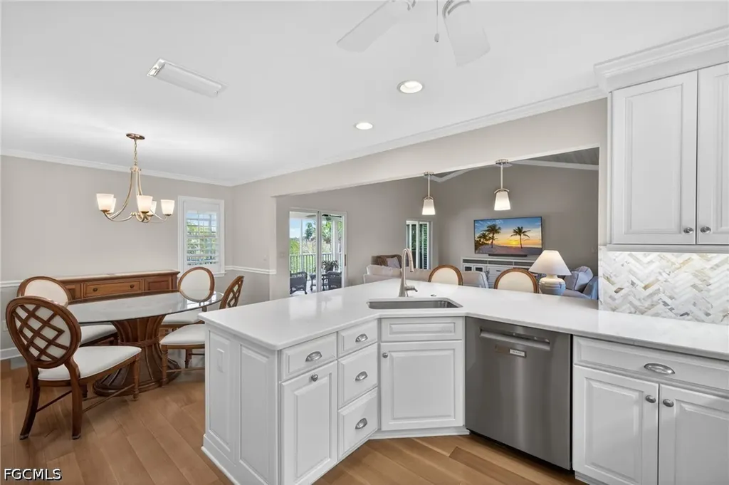 928 Pepper Tree Place Sanibel FL 33957