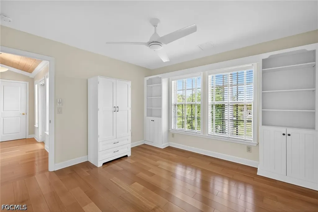 928 Pepper Tree Place Sanibel FL 33957