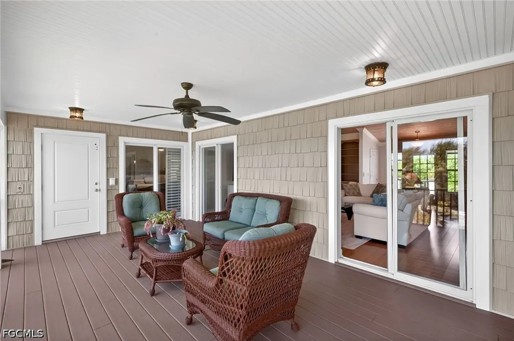 928 Pepper Tree Place Sanibel FL 33957