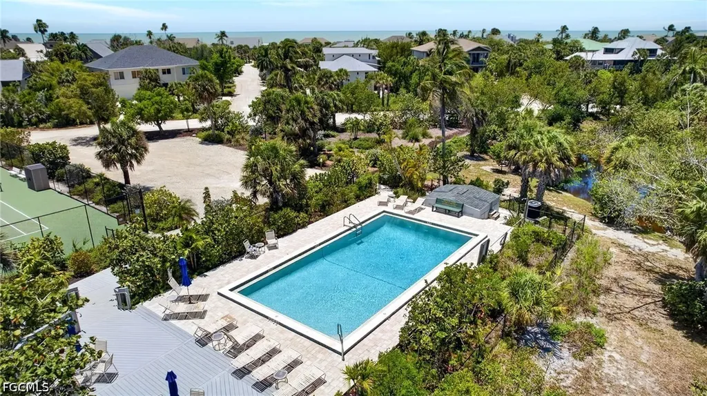 928 Pepper Tree Place Sanibel FL 33957