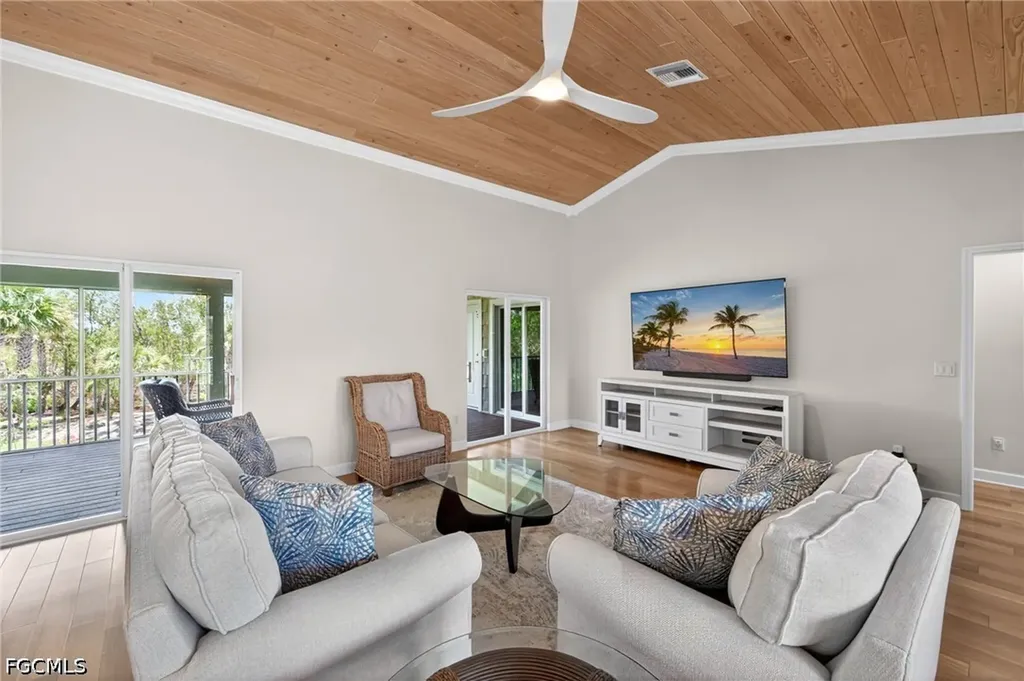 928 Pepper Tree Place Sanibel FL 33957