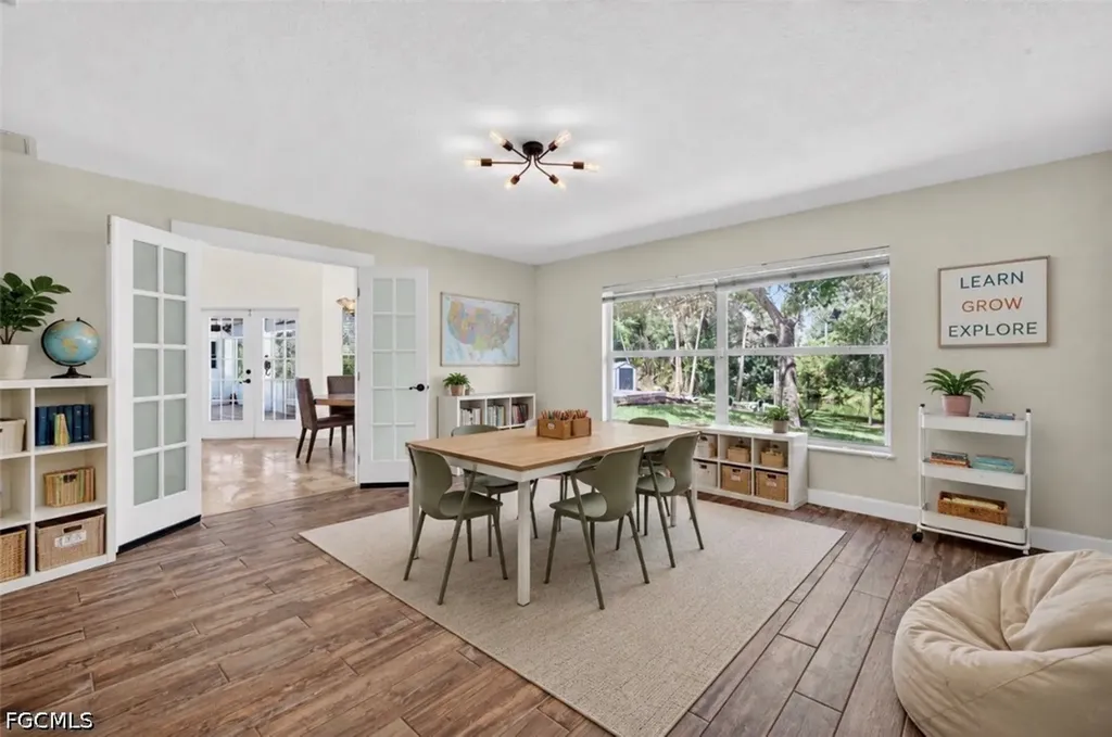 4701 Lone Pine Court Fort Myers FL 33905