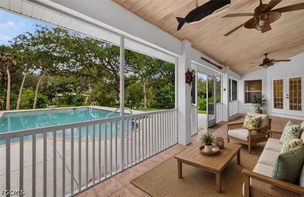 4701 Lone Pine Court Fort Myers FL 33905
