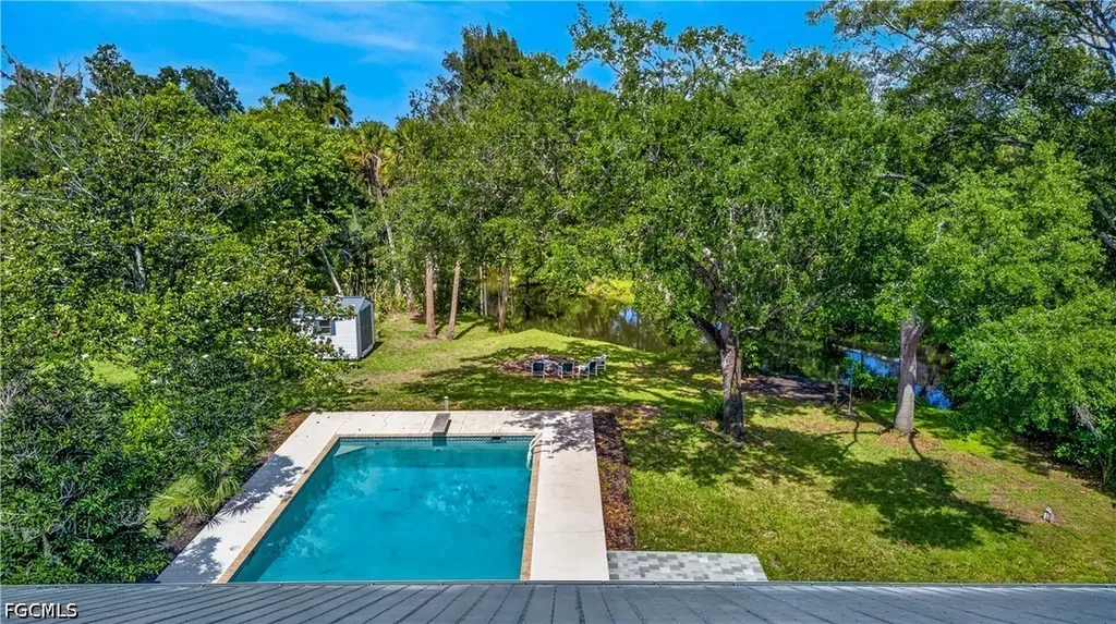 4701 Lone Pine Court Fort Myers FL 33905